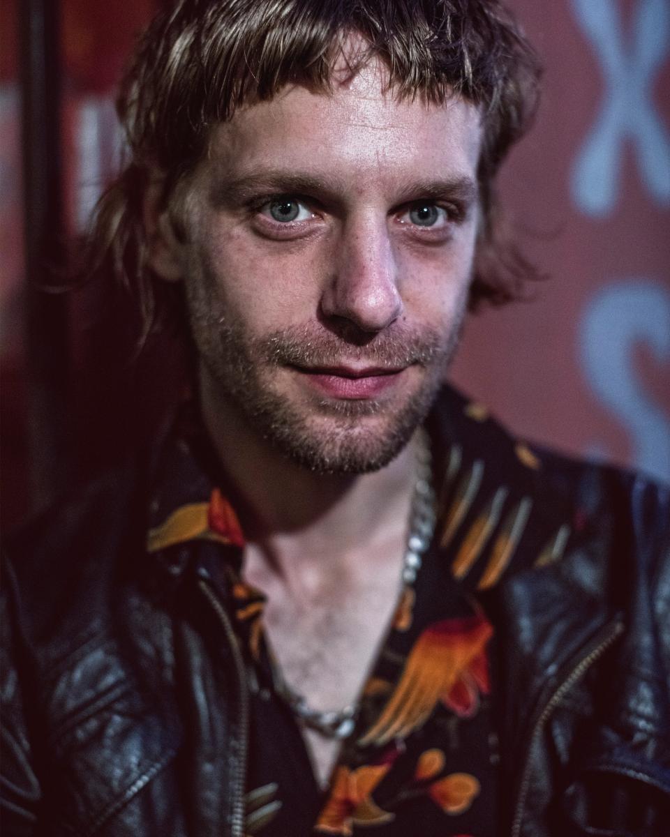 Portrait of musician Voodoo Jürgens
